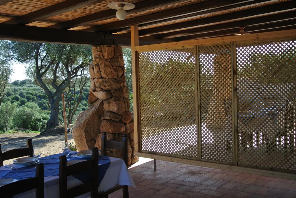 Casa La Vela Villa Cala Liberotto Værelse billede