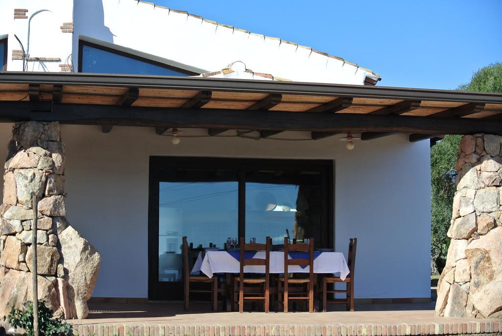 Casa La Vela Villa Cala Liberotto Værelse billede