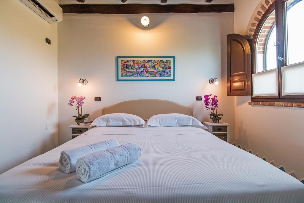 Casa La Vela Villa Cala Liberotto Eksteriør billede