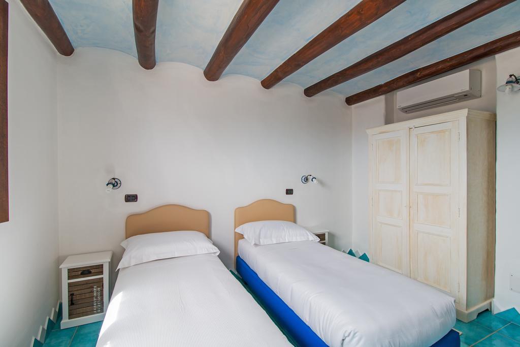 Casa La Vela Villa Cala Liberotto Eksteriør billede